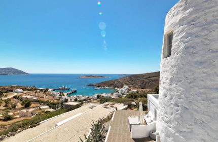 Aria Hotels: Luxury and Authenticity in Kimolos