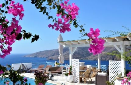 Studios Kilindra in Astypalea island: authentic luxury above the Aegean